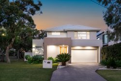 42 Dolans Rd, Woolooware NSW 2230, Australia