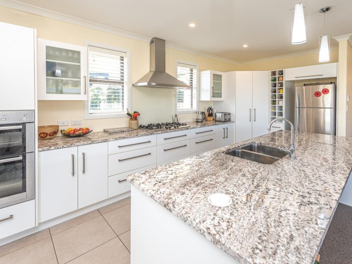 12 Golf Vue Place, Castlecliff, Whanganui, Manawatu / Whanganui, 4501, New Zealand