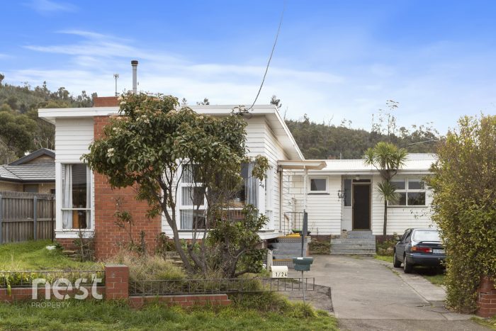 24 Lincoln St, Lindisfarne TAS 7015, Australia