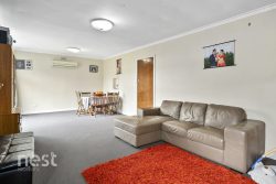 24 Lincoln St, Lindisfarne TAS 7015, Australia