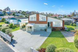 82A Whatawhata Road, Dinsdale, Hamilton, Waikato, 3204, New Zealand