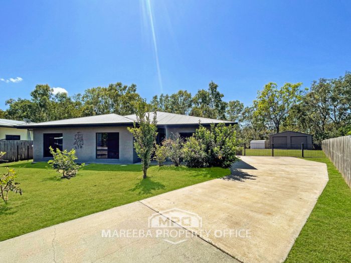 15 River Dr, Mareeba QLD 4880, Australia