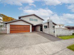 35 Mauldeth Terrace, Churton Park, Wellington, 6037, New Zealand