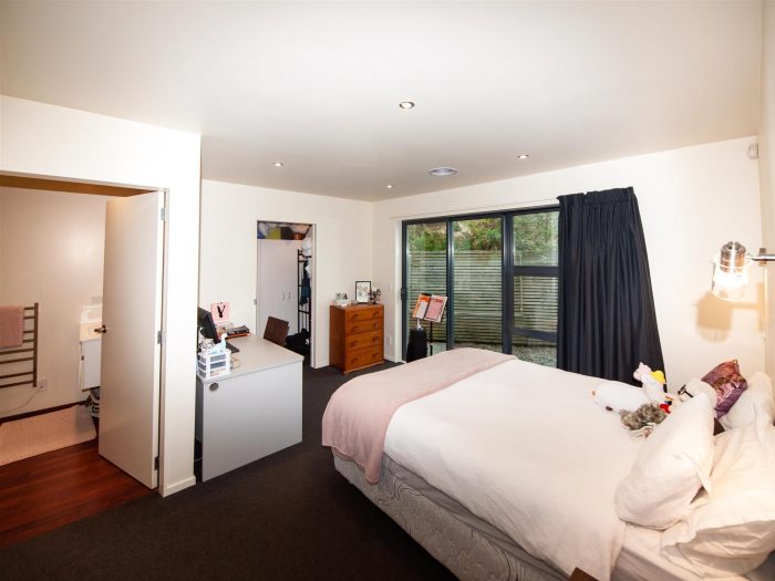 35 Mauldeth Terrace, Churton Park, Wellington, 6037, New Zealand