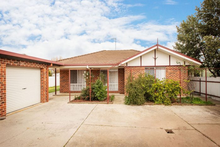 Unit 2/99 Mitchell St, Wodonga VIC 3690, Australia