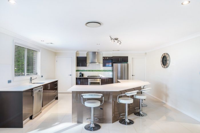 19 Nyngan Pl, Miranda NSW 2228, Australia