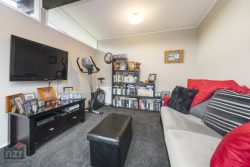 12 Wikiriwhi Crescent, Awapuni, Palmerston North, Manawatu / Whanganui, 4412, New Zealand