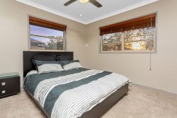 24 Chay St, Shailer Park QLD 4128, Australia