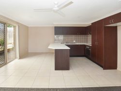 13 Emerald Cres, Springfield QLD 4300, Australia