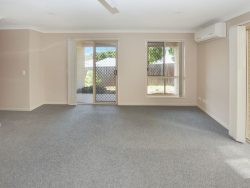 13 Emerald Cres, Springfield QLD 4300, Australia