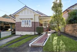 45 Fifth St, Ashbury NSW 2193, Australia