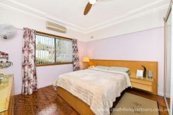 5 Troy St, Campsie NSW 2194, Australia