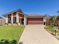 18 Angahook Cres, Upper Coomera QLD 4209, Australia