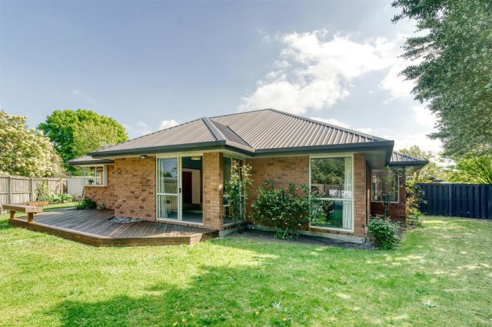 2/45B Trafford Street, Harewood, Christchurch City, Canterbury, 8051, New Zealand