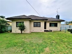 13 Burke St, Kerang VIC 3579, Australia