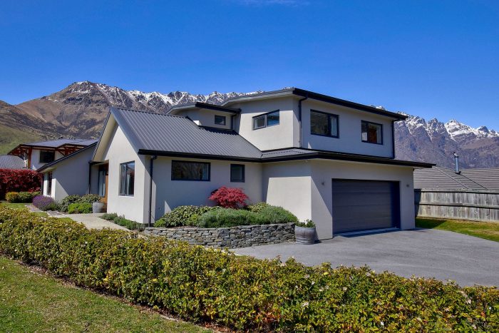 13 Copper Beech Avenue, Frankton, Queenstown-Lakes, Otago, 9300, New Zealand