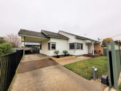 14 Douglas Ave, Swan Hill VIC 3585, Australia