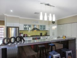 240 Johns Rd, Wadalba NSW 2259, Australia