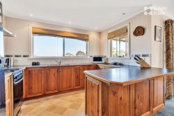 1 Samantha Ct, Bridport TAS 7262, Australia