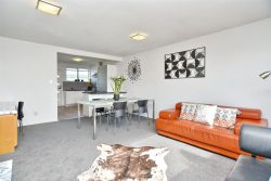 2/27 Brockworth Place, Riccarton, Christchurch City, Canterbury, 8011, New Zealand