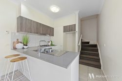 Unit 2/101 Bindi St, Glenroy VIC 3046, Australia