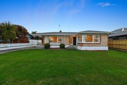 15 Tudor Crescent, Chedworth Park, Hamilton, Waikato, 3210, New Zealand