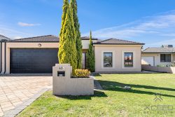 65A Robinson Rd, Morley WA 6062, Australia