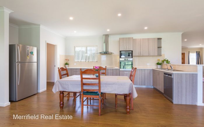 15 Weston Ridge, Willyung WA 6330, Australia