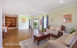 15 Weston Ridge, Willyung WA 6330, Australia