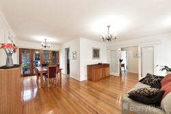 36 Yertchuk Ave, Ashwood VIC 3147, Australia