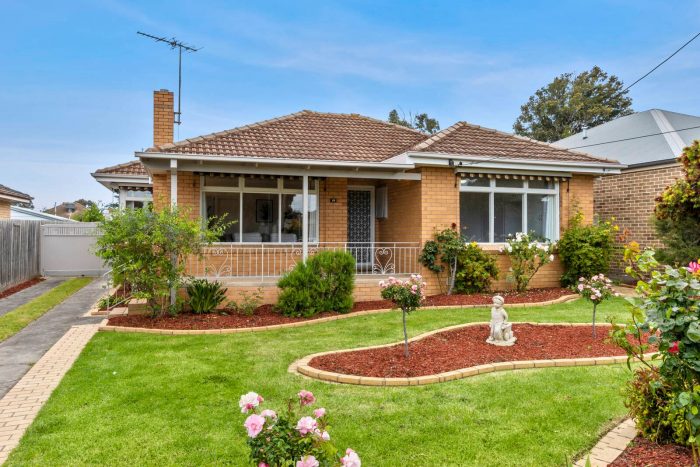 19 Buxton Rd, Herne Hill VIC 3218, Australia