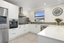 7 Kelly Greens, Millwater, Rodney, Auckland, 0932, New Zealand