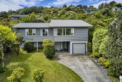 5 Ayton Drive, Whitby, Porirua, Wellington, 5024, New Zealand