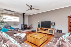 60 Countess Cct, South Yunderup WA 6208, Australia