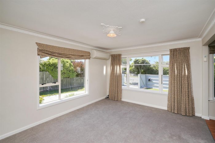 31 Farrington Avenue, Bishopdale, Christchurch, Canterbury, 8053, New Zealand