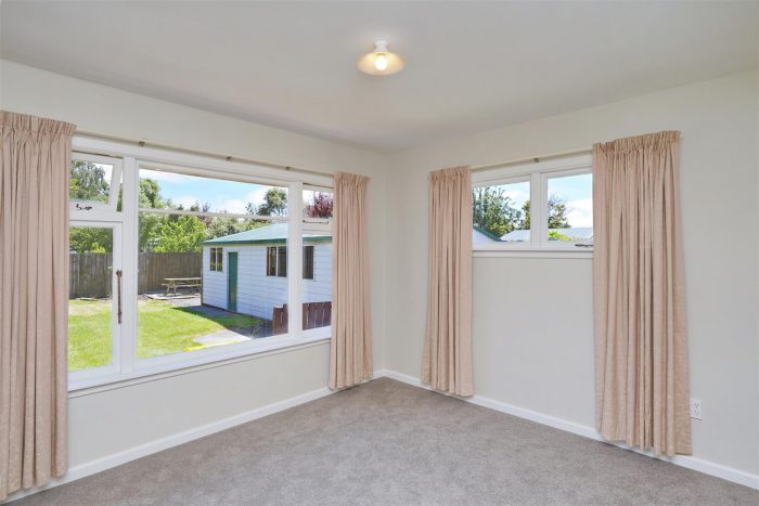 31 Farrington Avenue, Bishopdale, Christchurch, Canterbury, 8053, New Zealand