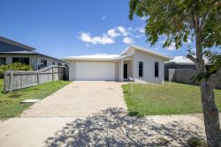 12 Lonigan St, Walkerston QLD 4751, Australia