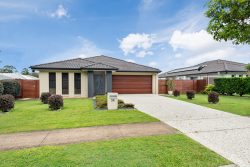 28 Pepper Tree Way, Beerwah QLD 4519, Australia