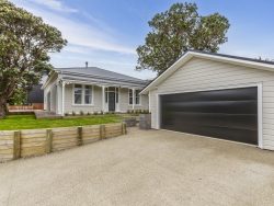 14 Middleton Road, Johnsonville, Wellington, 6037, New Zealand