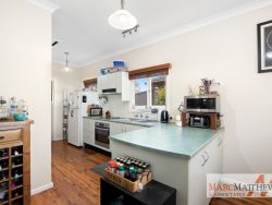 297 Ocean Beach Rd, Umina Beach NSW 2257, Australia