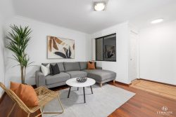 4/79 Tyler St, Joondanna WA 6060, Australia