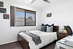 43 Kao St, Marsden QLD 4132, Australia