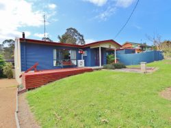 1 Andrea St, Eden NSW 2551, Australia