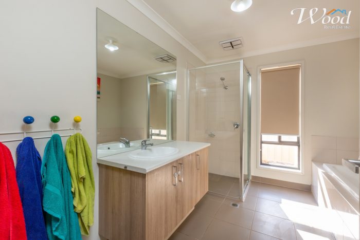 10 Britton Ct, Jindera NSW 2642, Australia