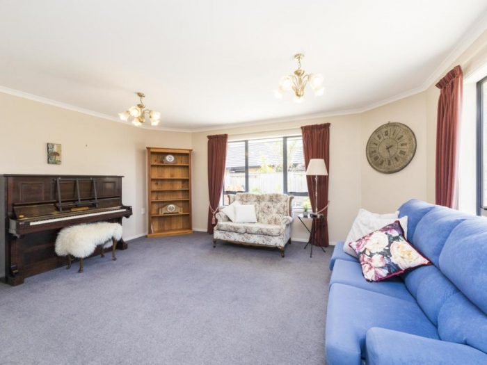 10 Brooklyn Heights Drive, Kelvin Grove, Palmerston North, Manawatu / Wanganui, 4414, New Zealand