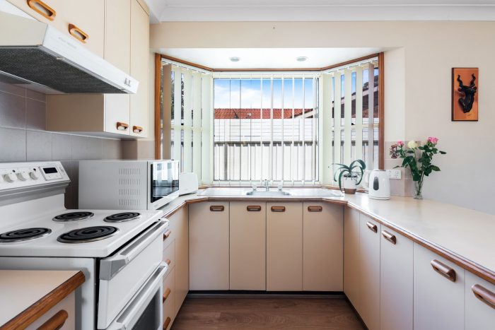 2/16 Crossingham St, Canton Beach NSW 2263, Australia