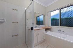 7 Cordyline St, North Lakes QLD 4509, Australia