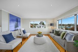 Unit 1/17 Pearsall Ave, Blackmans Bay TAS 7052, Australia