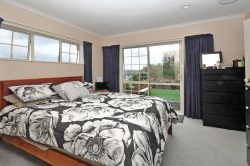 5 Lorikeet Place, Unsworth Heights, North Shore City, Auckland, 0632, New Zealand