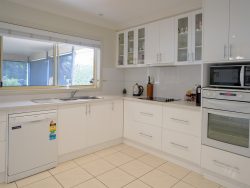 79 Stephen St, Hamilton VIC 3300, Australia